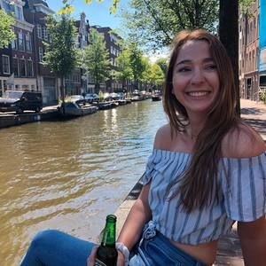 Meet your Posher, Sarah